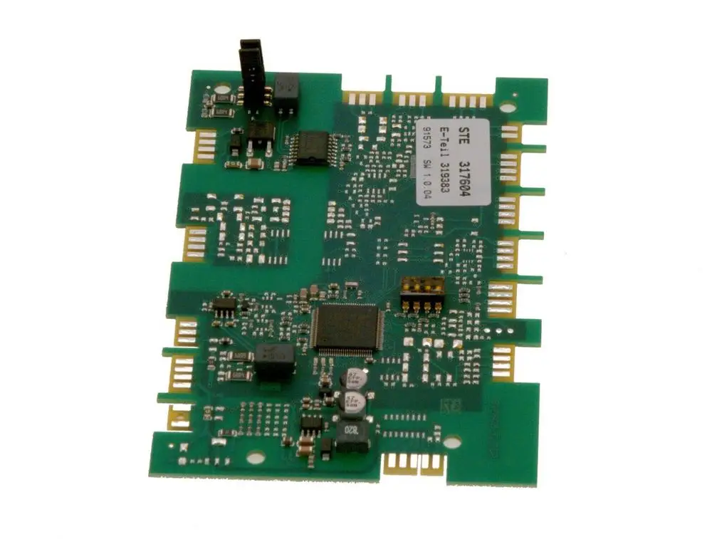 Leiterplatte von Bosch mit elektrischen Bauteilen und Verbindungspunkten, ausgestattet mit unterschiedlichen Chips und Platinenelementen für die Kommunikation über CAN.